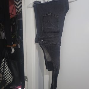 HUDSON DENIM OVERALLS SHORTS SIZE MEDIUM